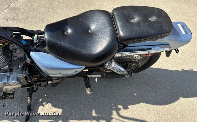 image for item EH7482 (2) Suzuki GZ250 motorcycles