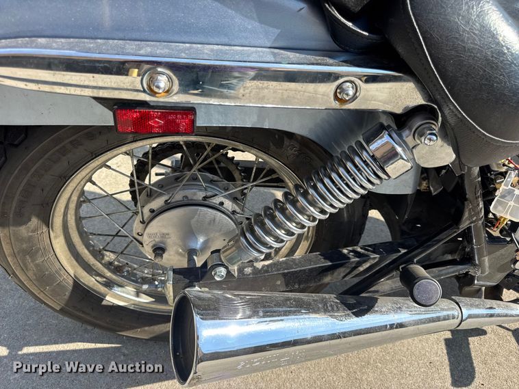 image for item EH7482 (2) Suzuki GZ250 motorcycles