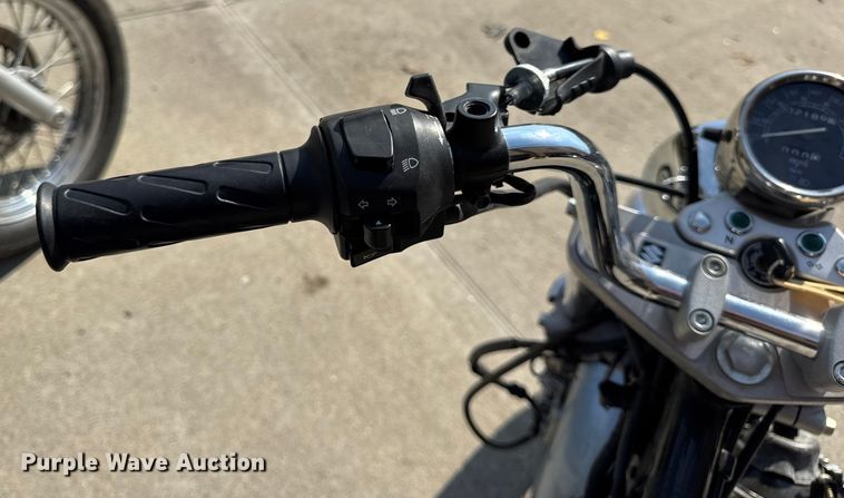 image for item EH7482 (2) Suzuki GZ250 motorcycles