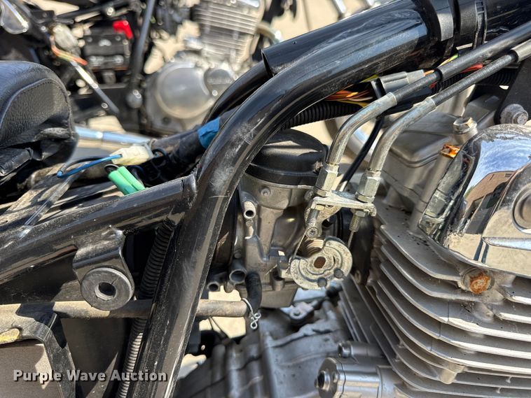 image for item EH7482 (2) Suzuki GZ250 motorcycles