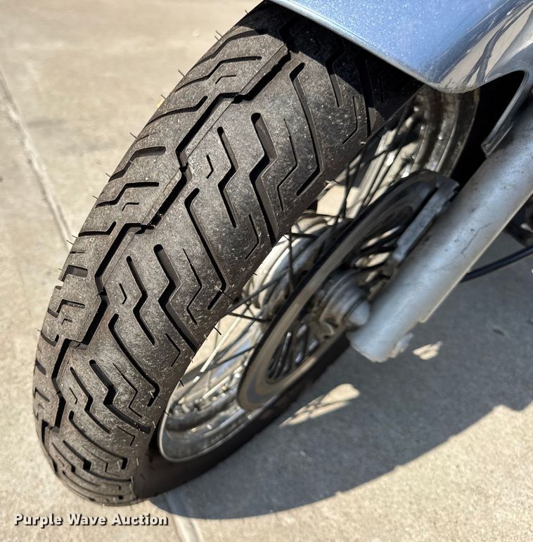 image for item EH7482 (2) Suzuki GZ250 motorcycles