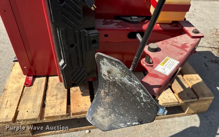 image for item EH7483 Coats Baseline 400 rim clamp tire machine