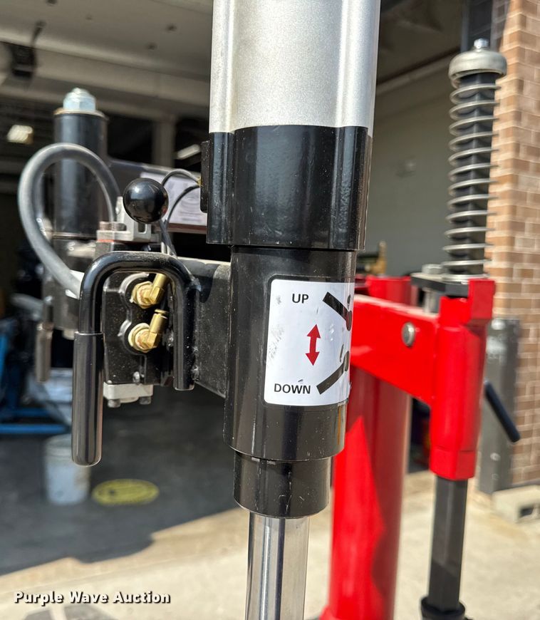 image for item EH7483 Coats Baseline 400 rim clamp tire machine