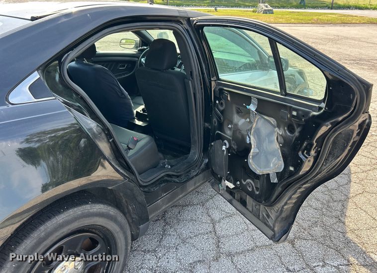 image for item EK8250 2015 Ford  Taurus Police Interceptor 