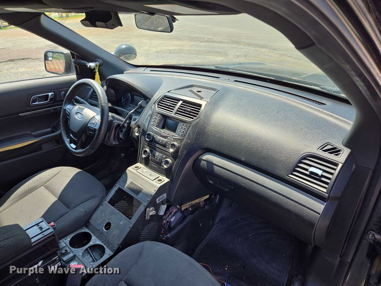 image for item EM0646 2018 Ford Explorer Police Interceptor SUV