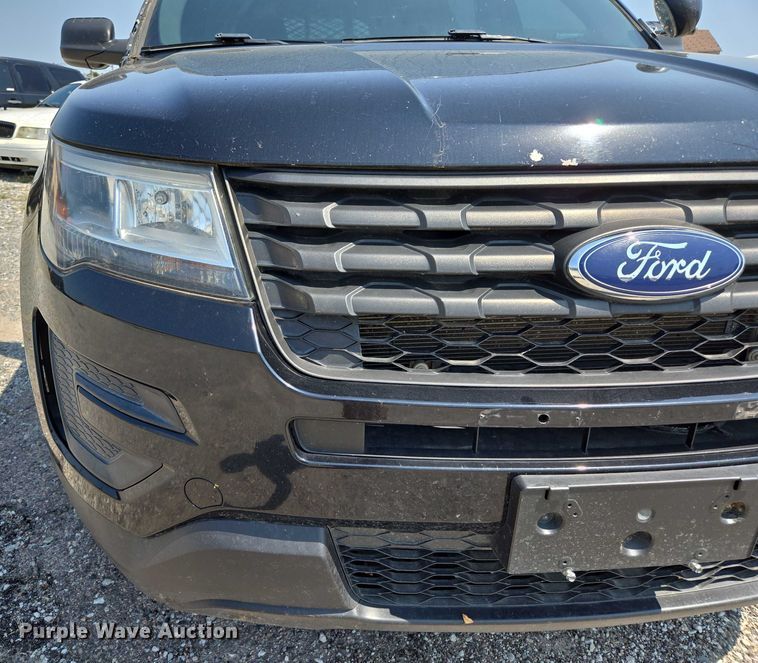 image for item EM0647 2018 Ford Explorer Police Interceptor SUV