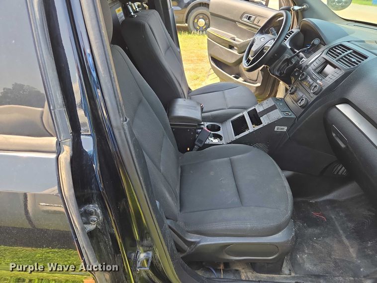 image for item EM0647 2018 Ford Explorer Police Interceptor SUV