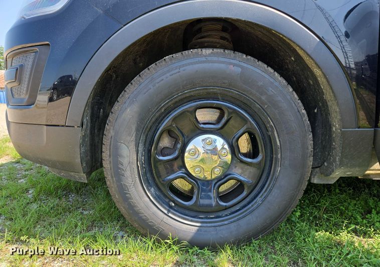 image for item EM0647 2018 Ford Explorer Police Interceptor SUV