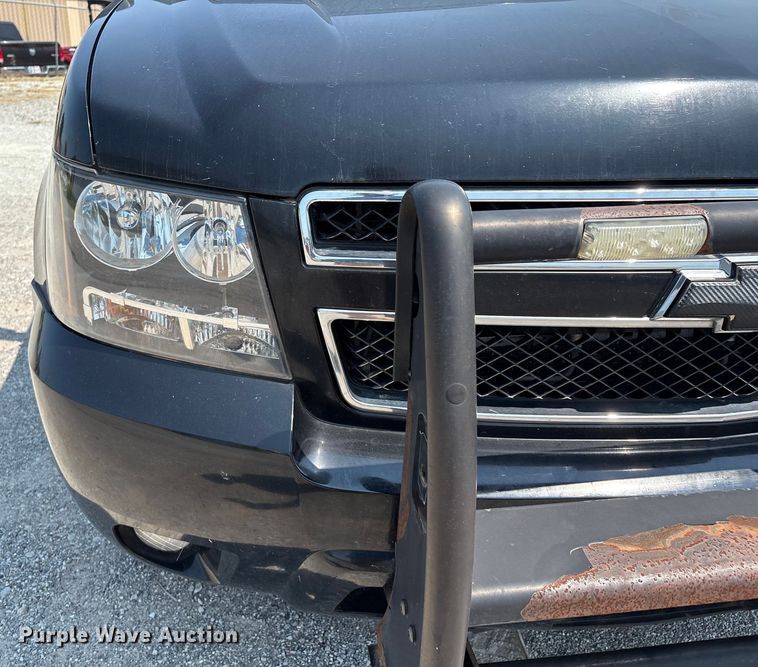 image for item EM0649 2011 Chevrolet Tahoe Police SUV