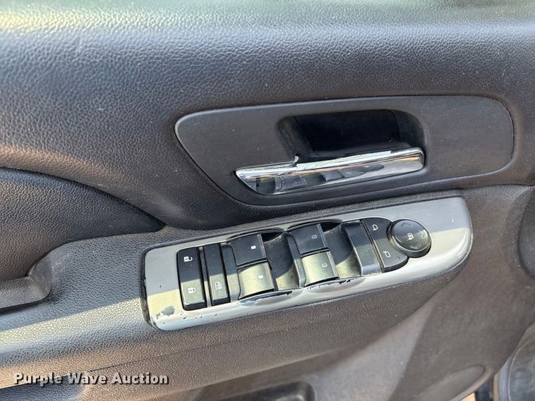 image for item EM0649 2011 Chevrolet Tahoe Police SUV