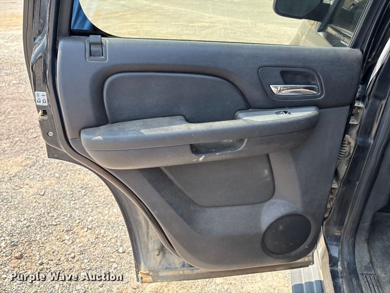 image for item EM0649 2011 Chevrolet Tahoe Police SUV