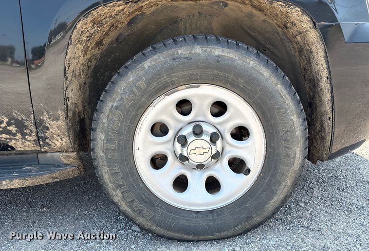 image for item EM0649 2011 Chevrolet Tahoe Police SUV