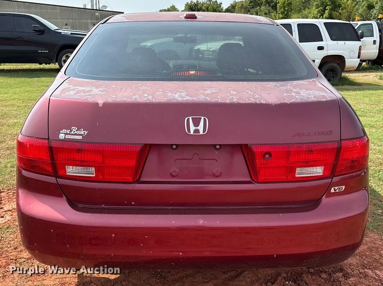 image for item EM0655 2005 Honda Accord Sedan