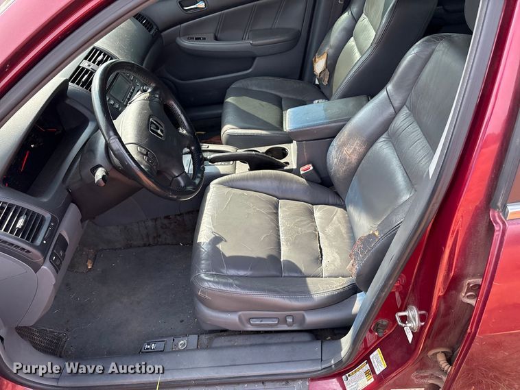 image for item EM0655 2005 Honda Accord Sedan