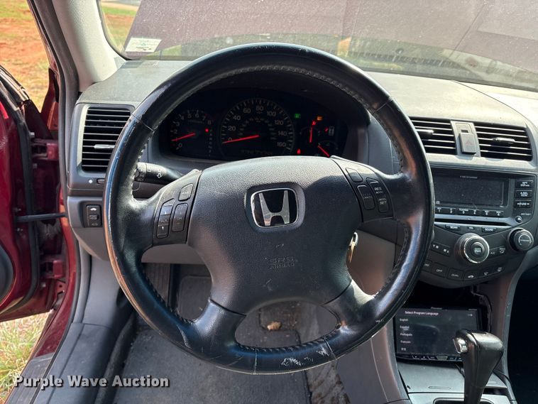 image for item EM0655 2005 Honda Accord Sedan