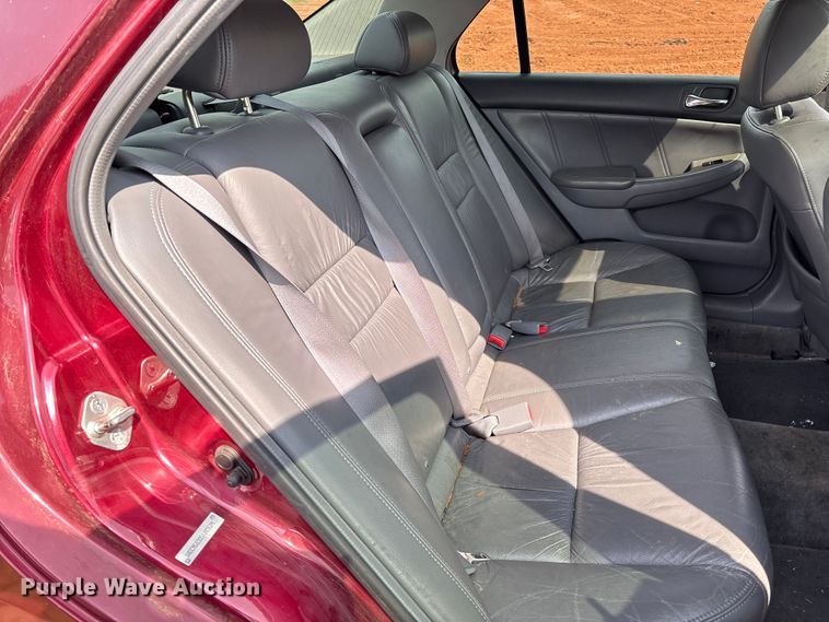 image for item EM0655 2005 Honda Accord Sedan