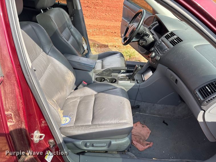 image for item EM0655 2005 Honda Accord Sedan