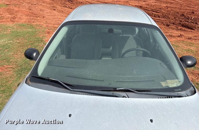 image for item EM0656 2004 Ford Taurus LX 