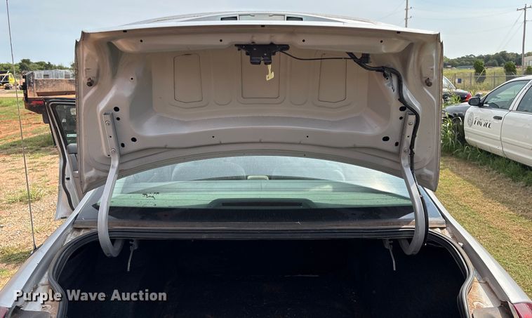 image for item EM0656 2004 Ford Taurus LX 