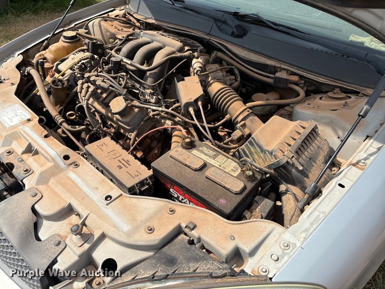 image for item EM0656 2004 Ford Taurus LX 