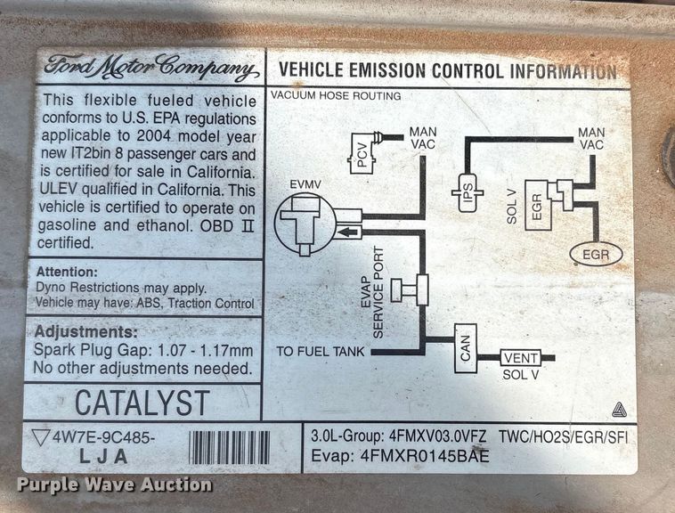 image for item EM0656 2004 Ford Taurus LX 
