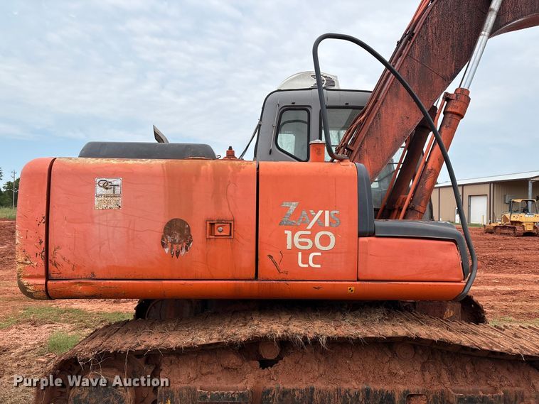 image for item EM0657 2006 Hitachi Zaxis 160LC excavator