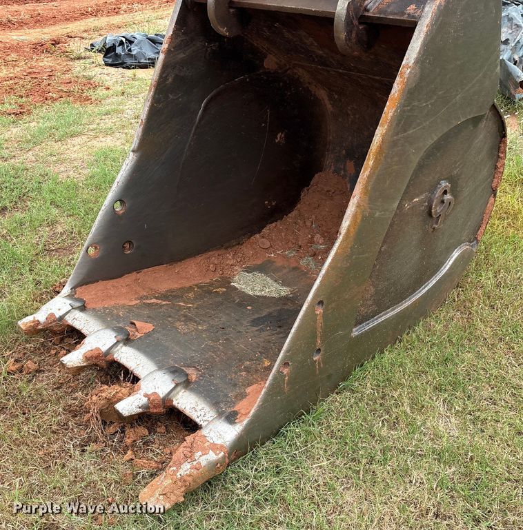 image for item EM0657 2006 Hitachi Zaxis 160LC excavator