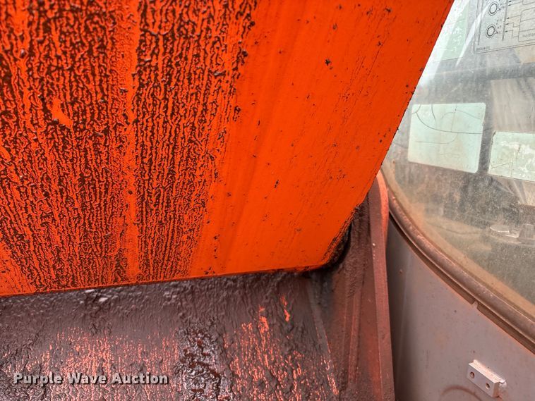 image for item EM0657 2006 Hitachi Zaxis 160LC excavator