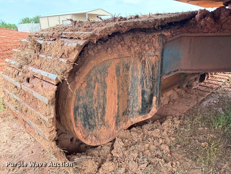 image for item EM0657 2006 Hitachi Zaxis 160LC excavator