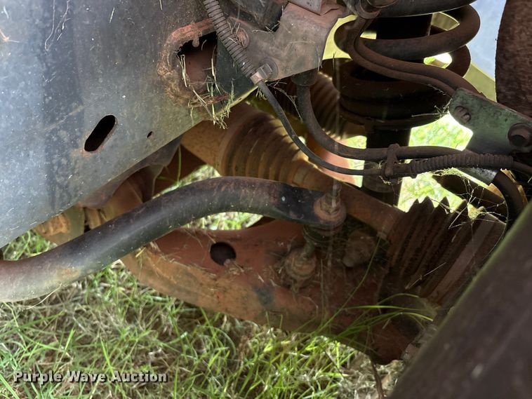 image for item EM0660 2010 Ford Expedition XLT SUV