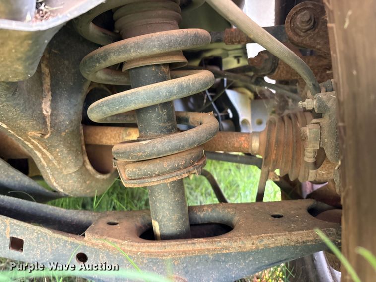 image for item EM0660 2010 Ford Expedition XLT SUV