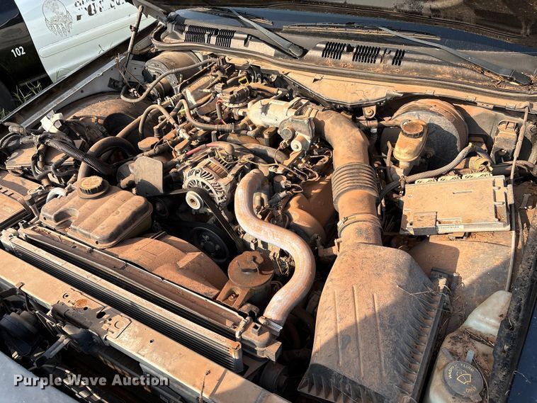 image for item EM0661 2010 Ford Crown Victoria Police Interceptor 