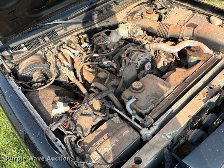 image for item EM0661 2010 Ford Crown Victoria Police Interceptor 