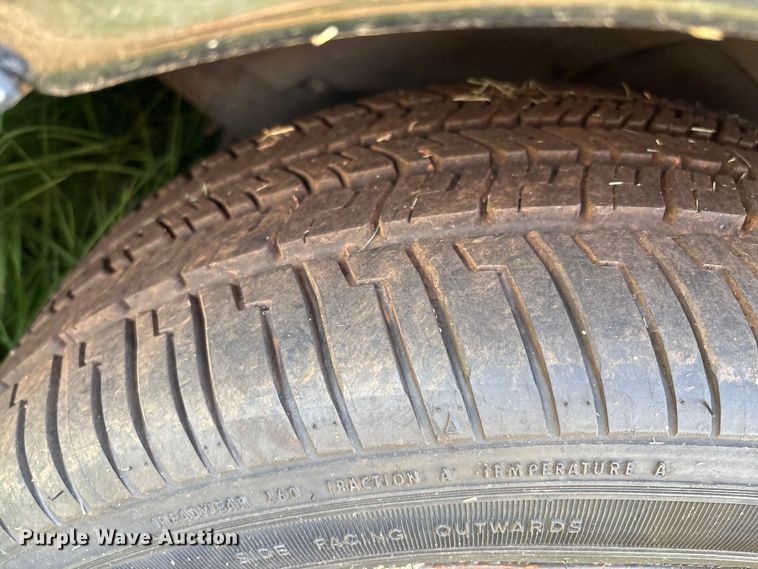 image for item EM0661 2010 Ford Crown Victoria Police Interceptor 