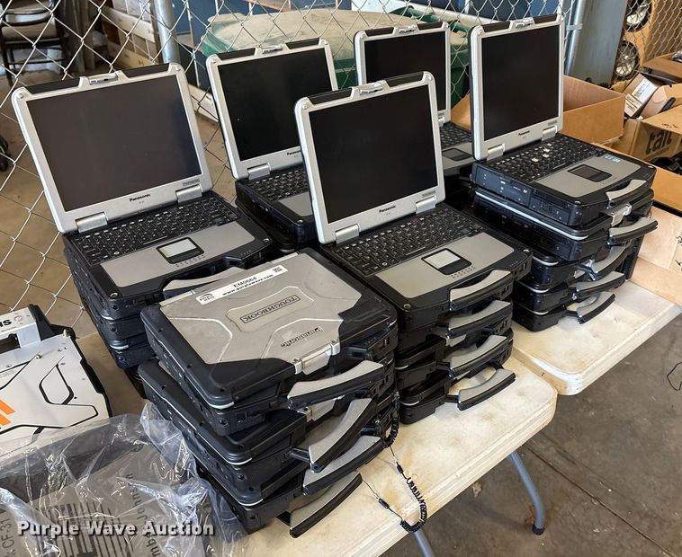 image for item EM0664 (25) Panasonic Toughbook CF-31 laptops