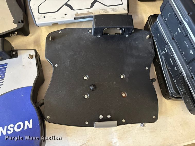 image for item EM0664 (25) Panasonic Toughbook CF-31 laptops