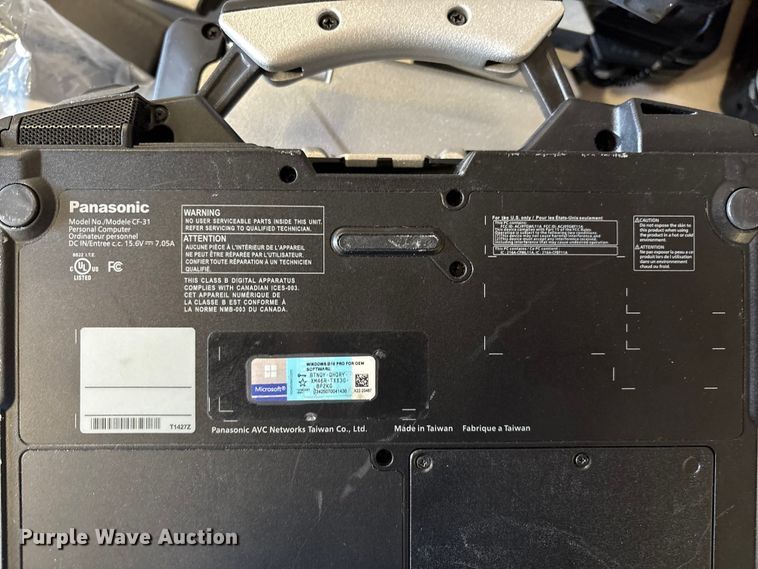 image for item EM0664 (25) Panasonic Toughbook CF-31 laptops