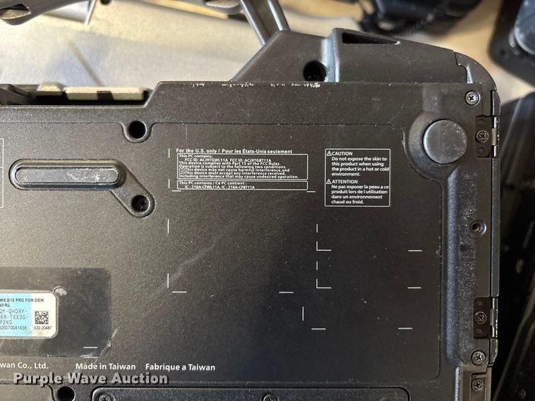 image for item EM0664 (25) Panasonic Toughbook CF-31 laptops