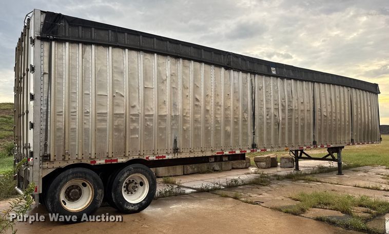 image for item EM8162 2014 Wilkens 0K2RA23PCESBX walking floor trailer