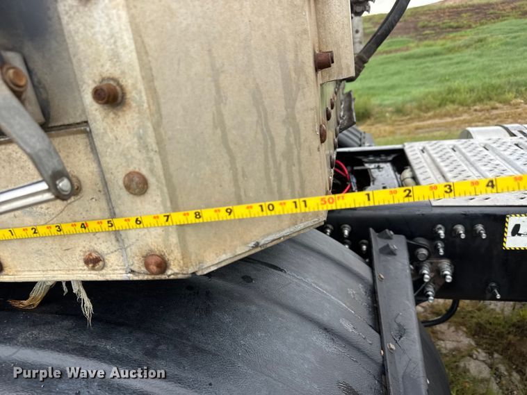 image for item EM8162 2014 Wilkens 0K2RA23PCESBX walking floor trailer