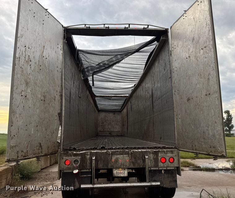 image for item EM8162 2014 Wilkens 0K2RA23PCESBX walking floor trailer