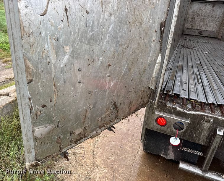 image for item EM8162 2014 Wilkens 0K2RA23PCESBX walking floor trailer