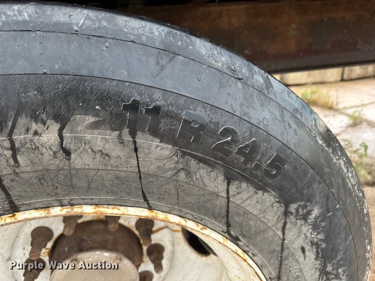 image for item EM8162 2014 Wilkens 0K2RA23PCESBX walking floor trailer