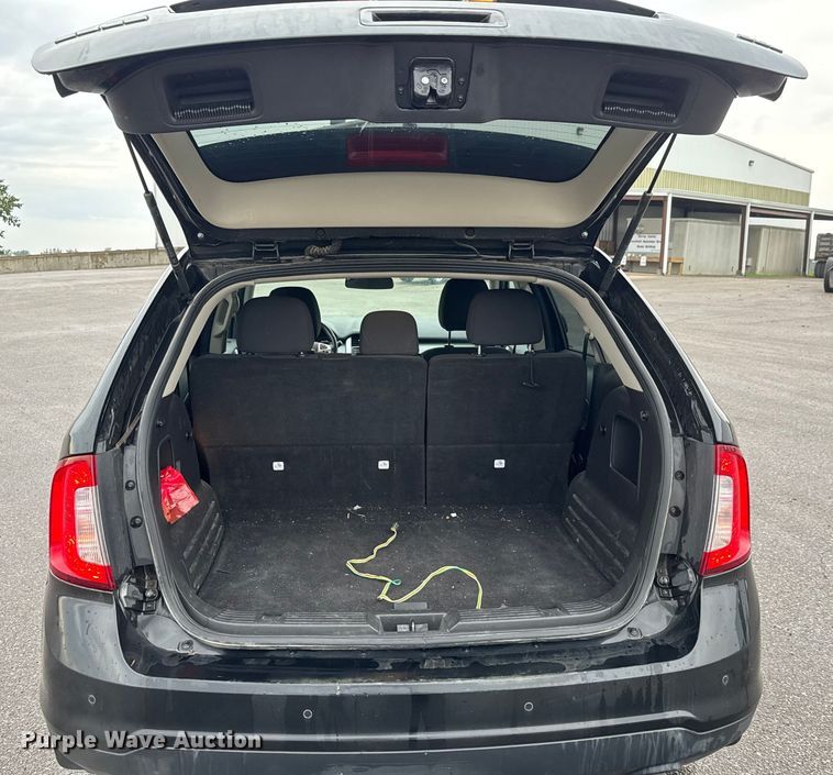 image for item EM8164 2013 Ford Edge SEL SUV