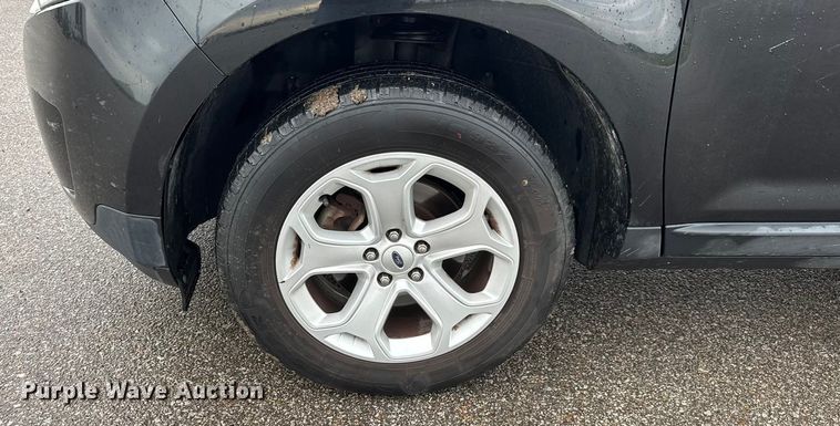 image for item EM8164 2013 Ford Edge SEL SUV