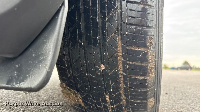 image for item EM8164 2013 Ford Edge SEL SUV