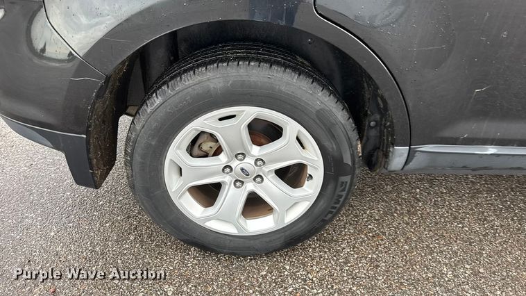 image for item EM8164 2013 Ford Edge SEL SUV