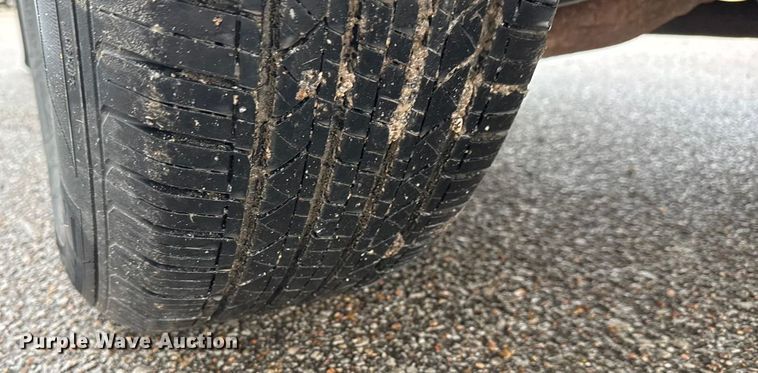 image for item EM8164 2013 Ford Edge SEL SUV