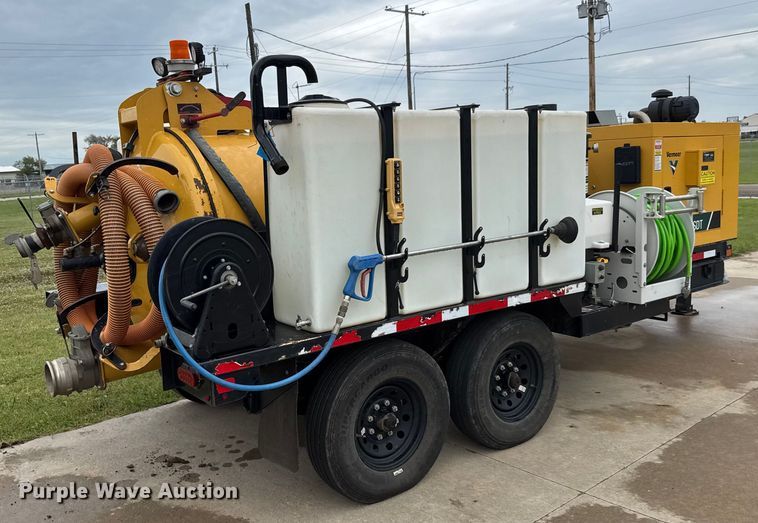 image for item EM8167 2022 Vermeer MC573 SDT  vacuum excavator