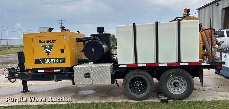 image for item EM8167 2022 Vermeer MC573 SDT  vacuum excavator